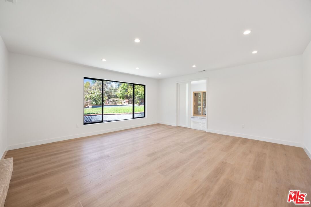 Knollwood photo 39