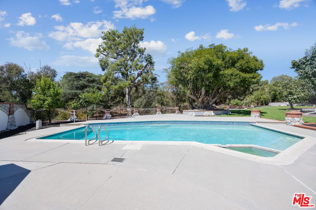 Knollwood photo 50