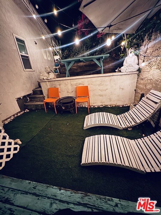 Cahuenga photo 30
