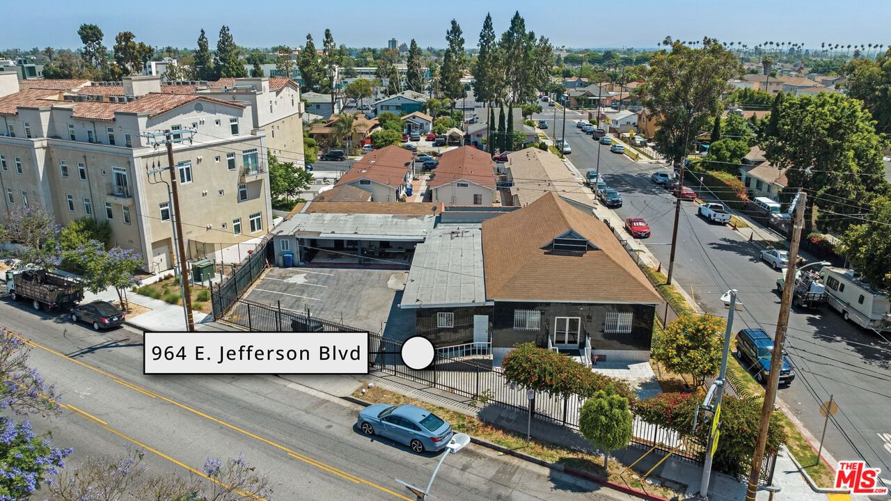 Jefferson photo 8