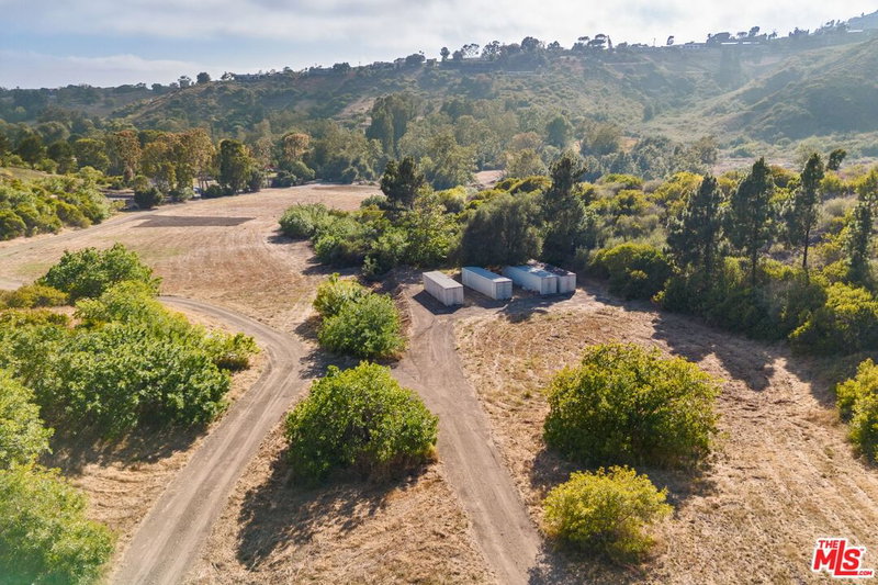 5737 Bonsall Dr