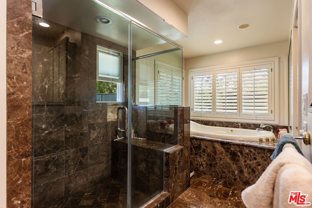 Wells photo 34