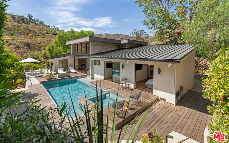 3764 Las Flores Canyon Rd