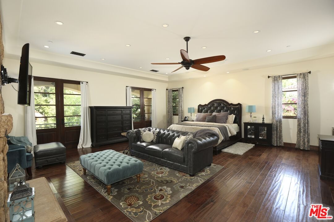 White Oak photo 30