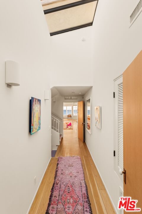 Malibu Colony photo 11