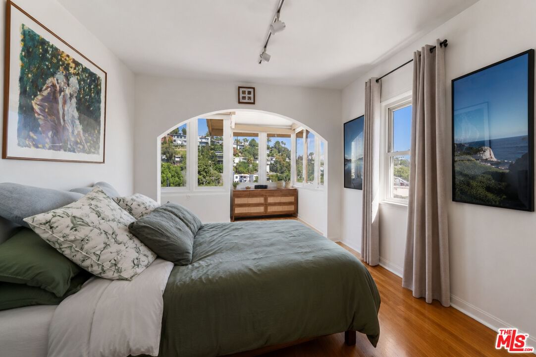 Westerly photo 47
