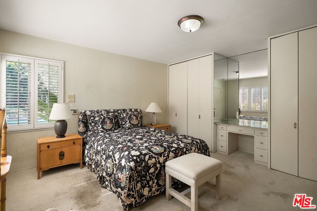 Sawyer photo 28
