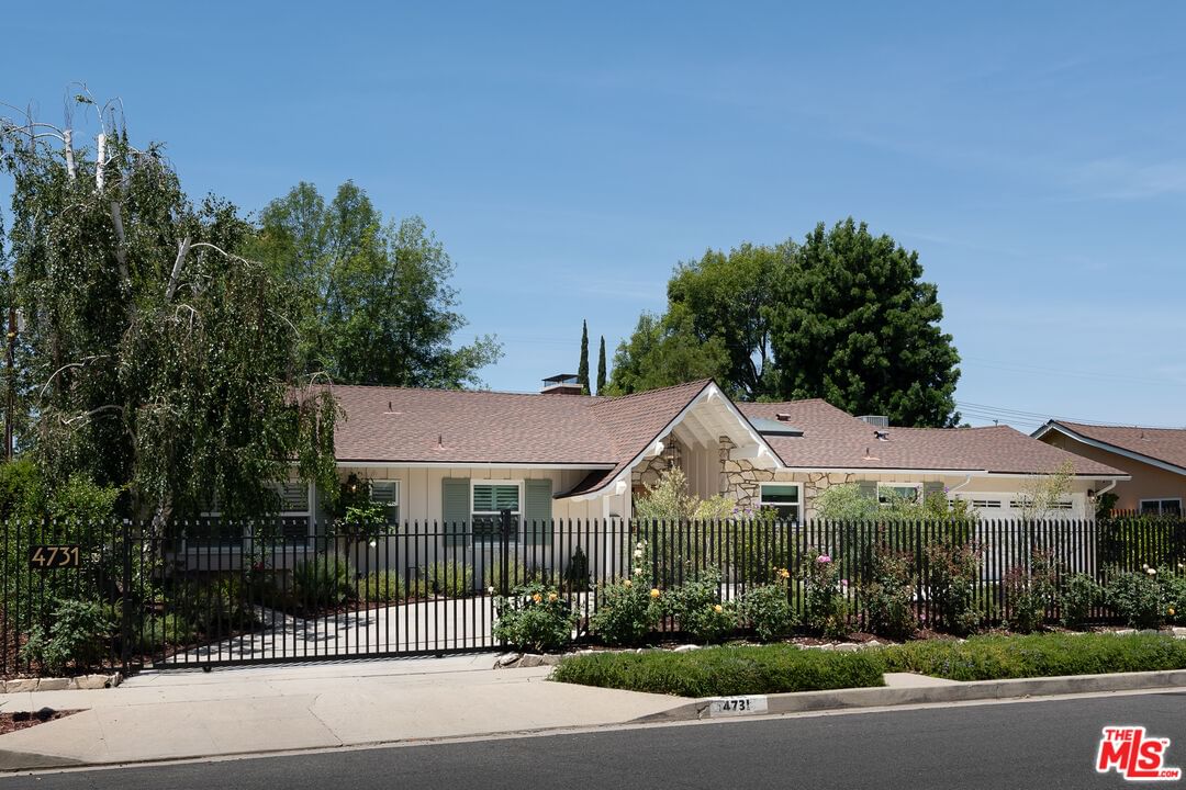 Deseret photo 67
