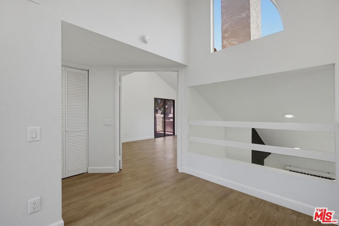 Andros photo 33