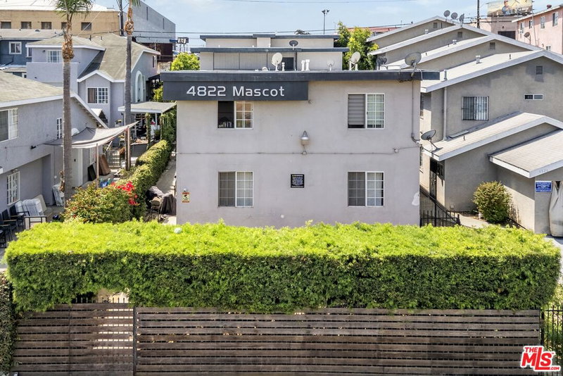 4822 Mascot St