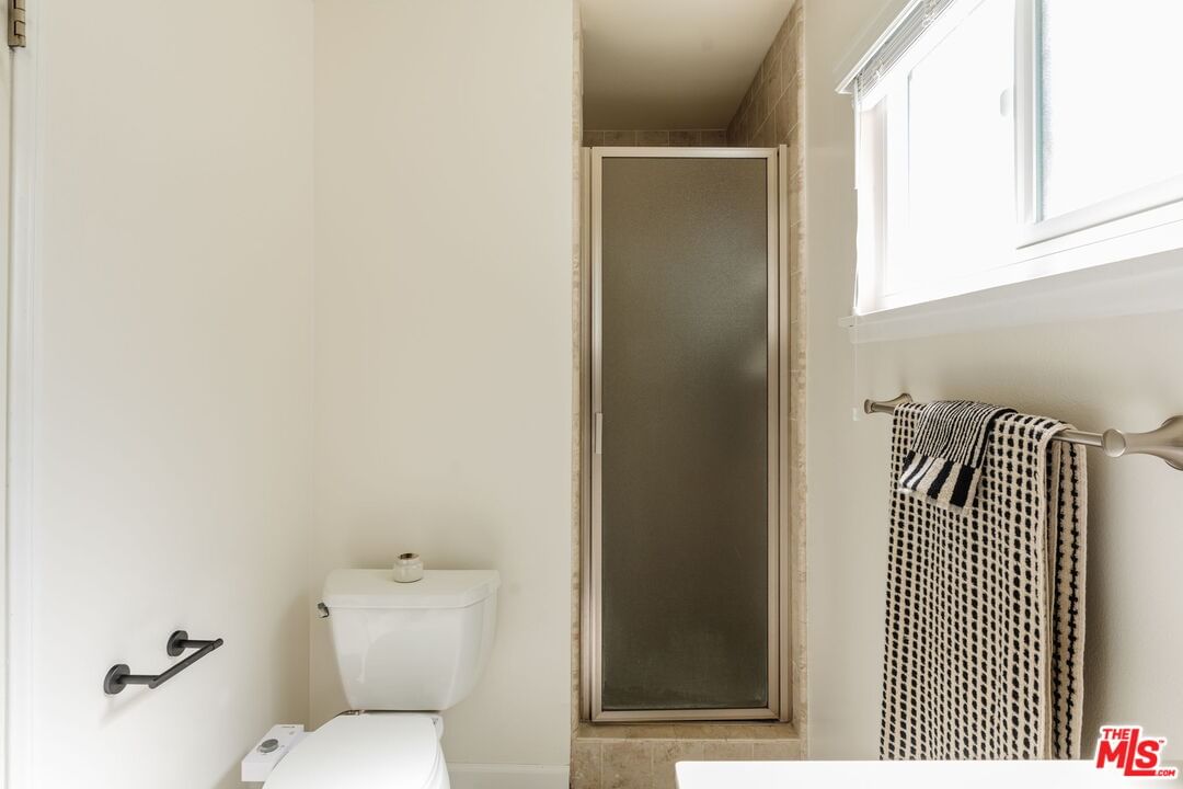 Swinton photo 18