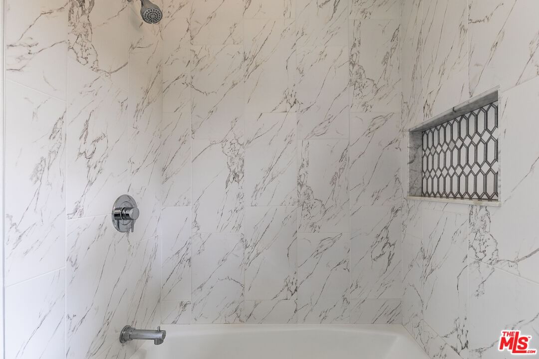 Saltillo photo 26