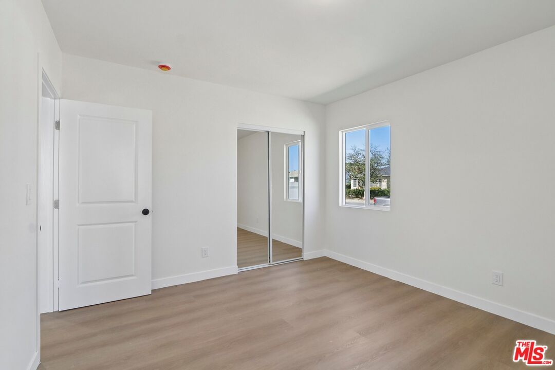 Irvine photo 25
