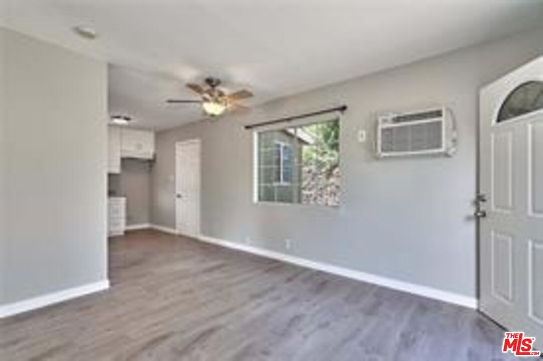 Radford photo 49