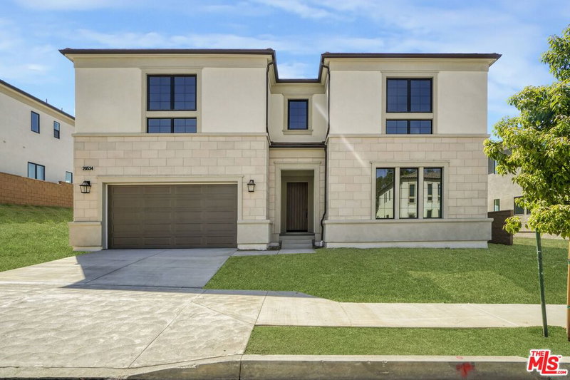20534 Edgewood Ct