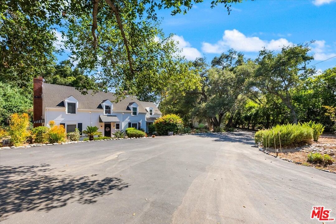 Woodlyn photo 29