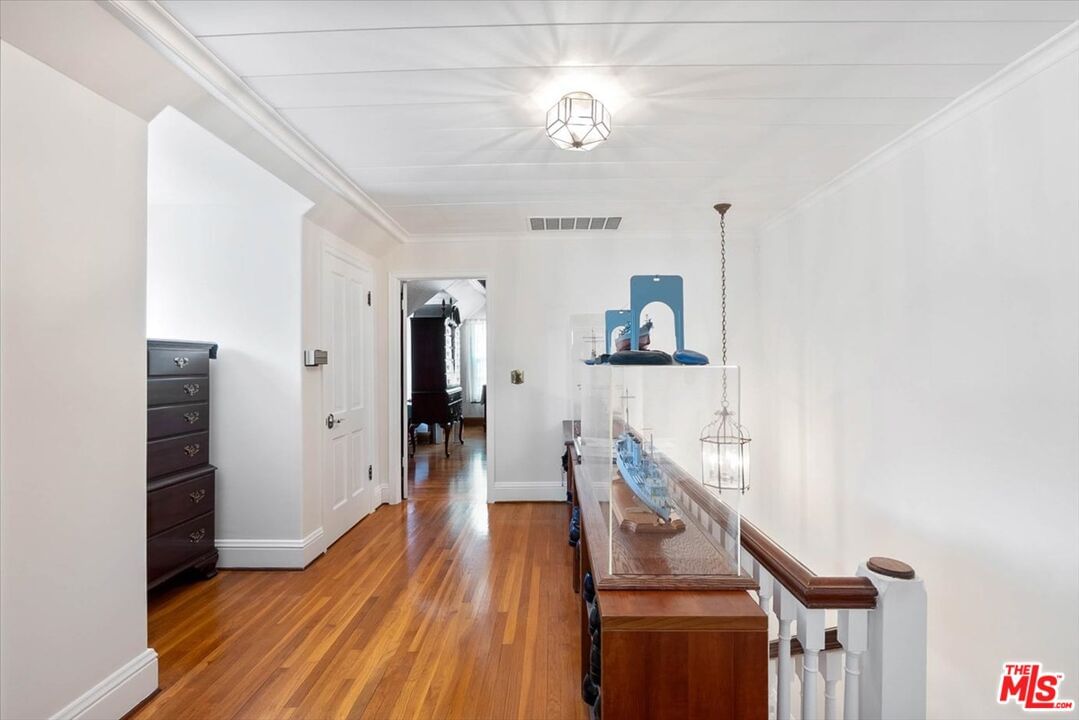 Woodlyn photo 33