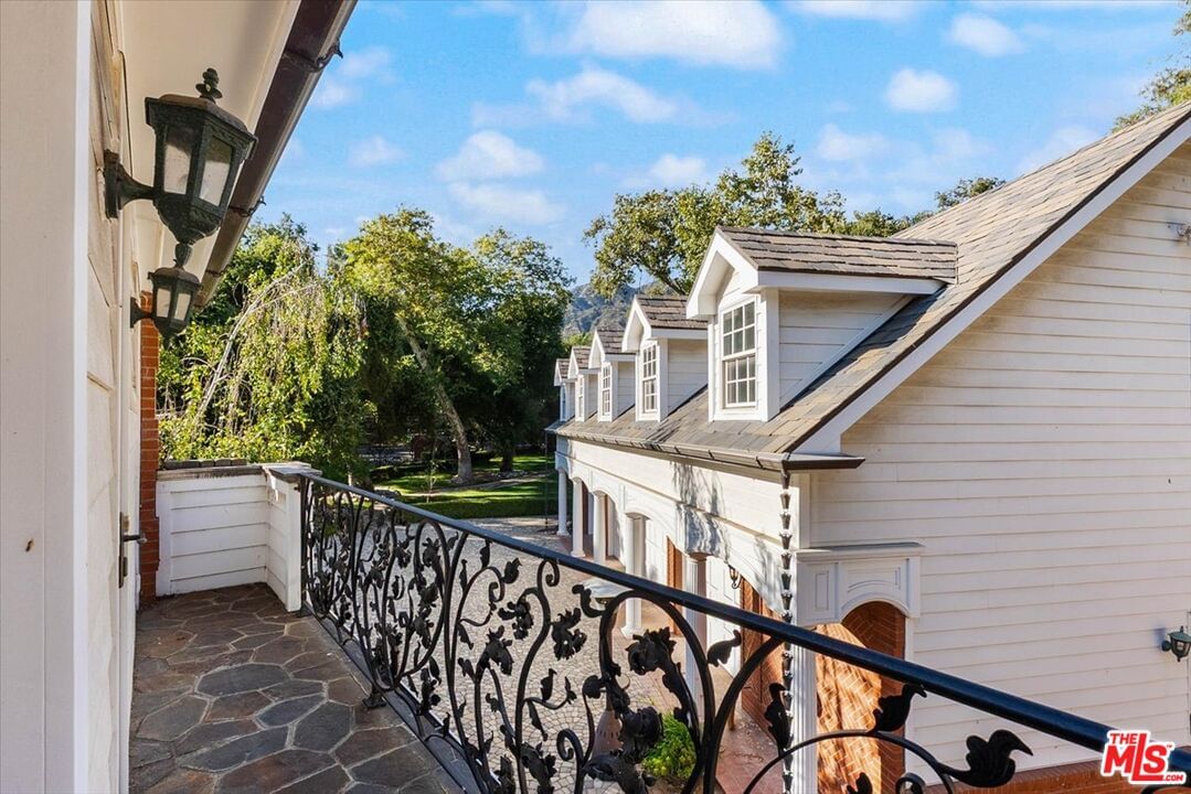 Woodlyn photo 44