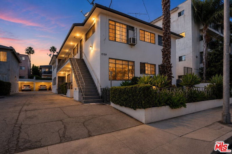 1339 Vista St