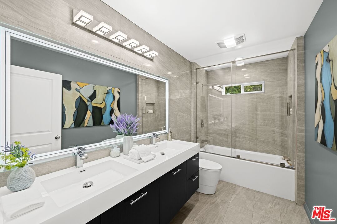Laurelwood photo 17