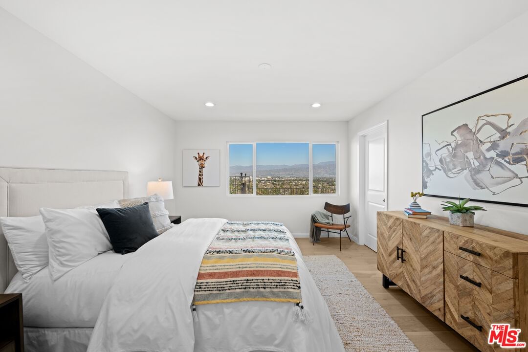 Laurelwood photo 19