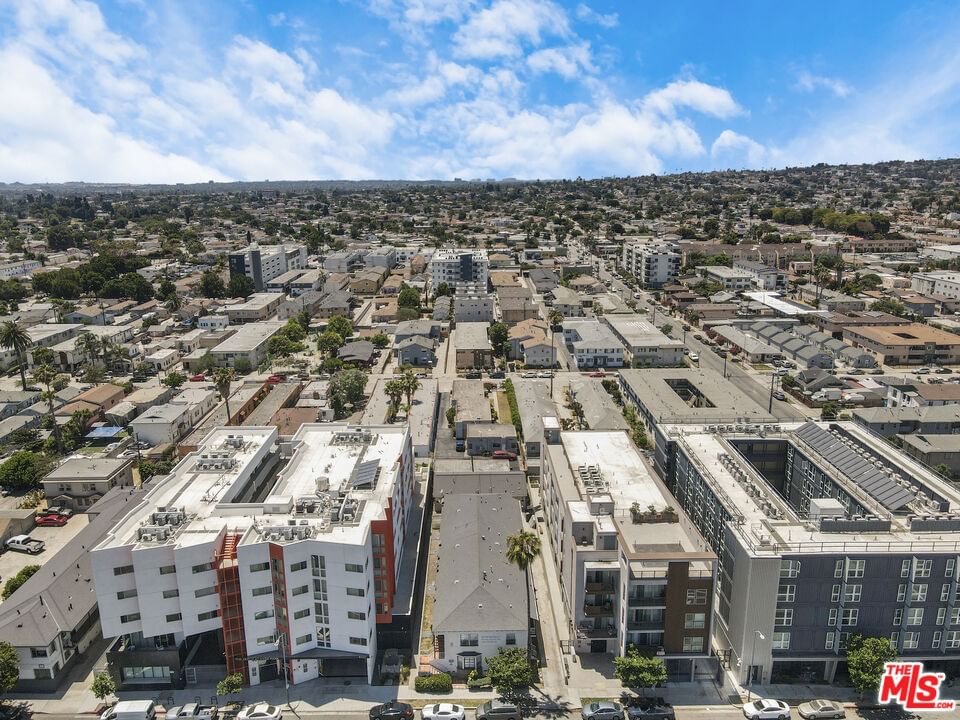 Crenshaw photo 18