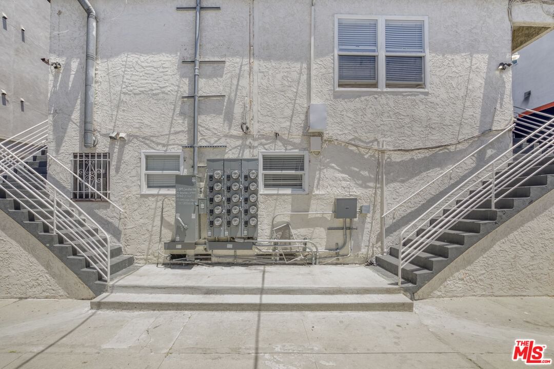 Crenshaw photo 25