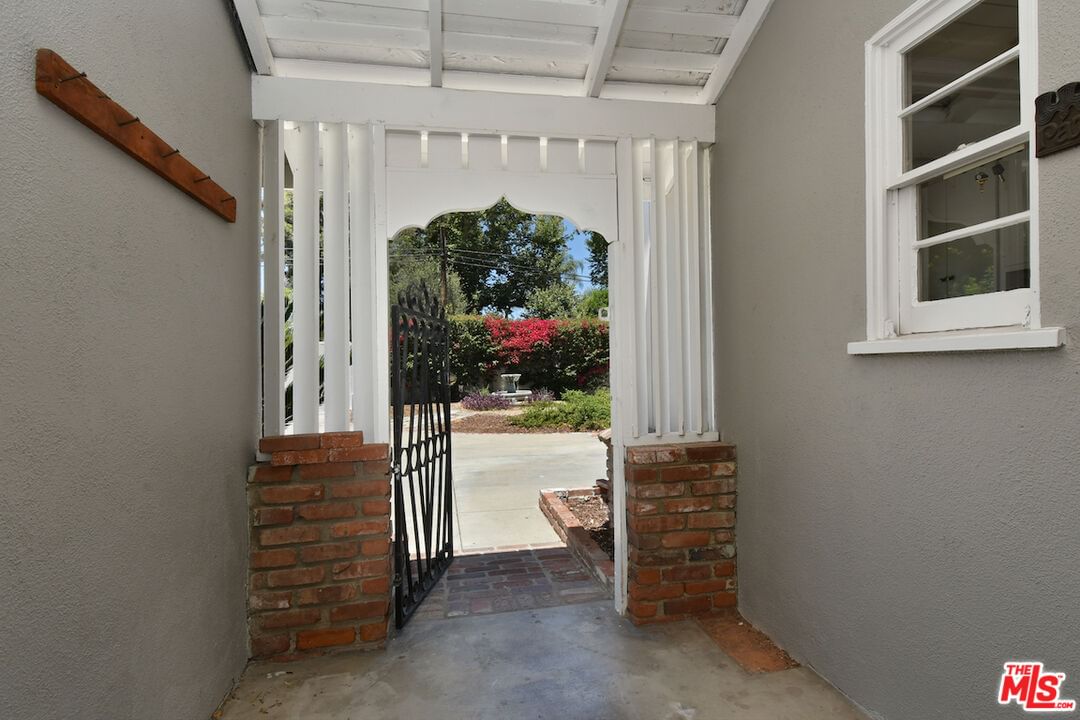 Wells photo 19