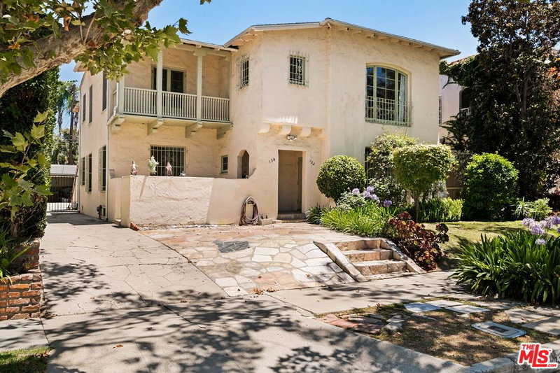 132 Orange Dr