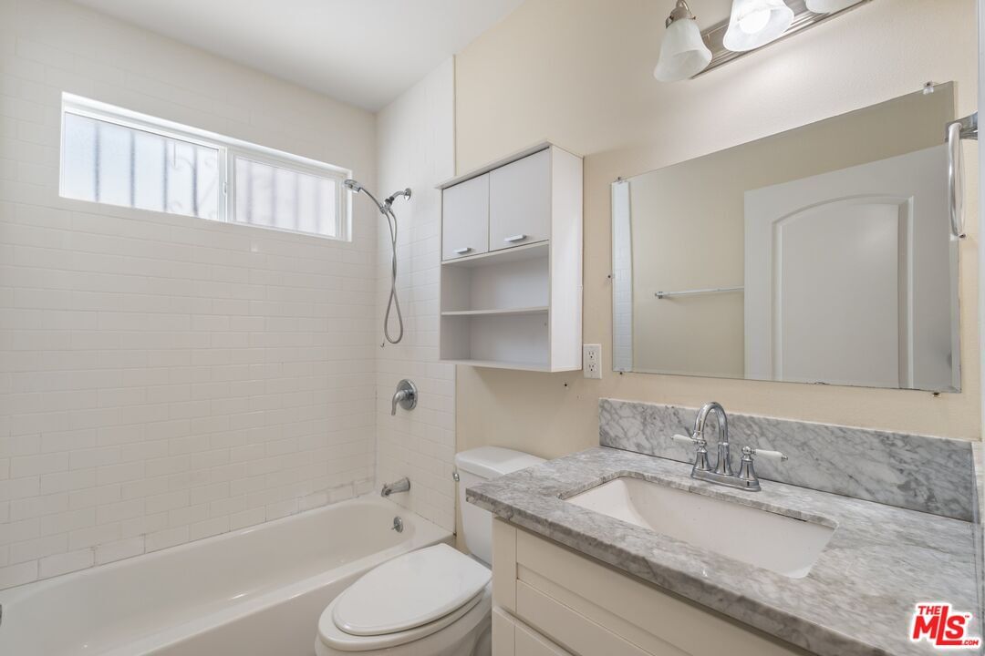 Kenmore photo 12