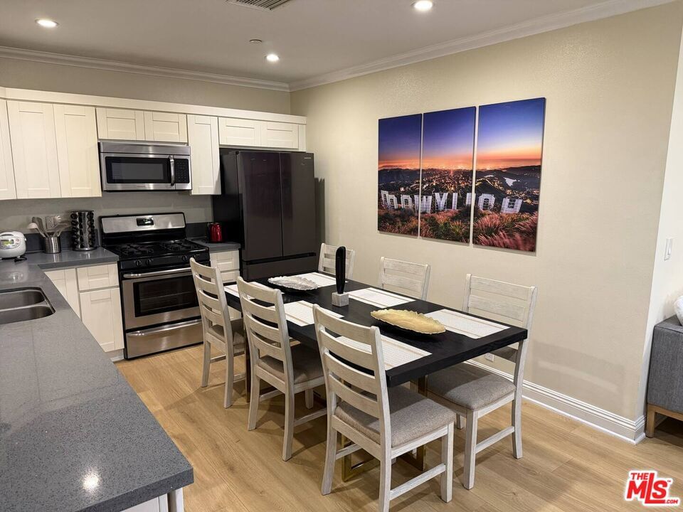 Kenmore photo 20