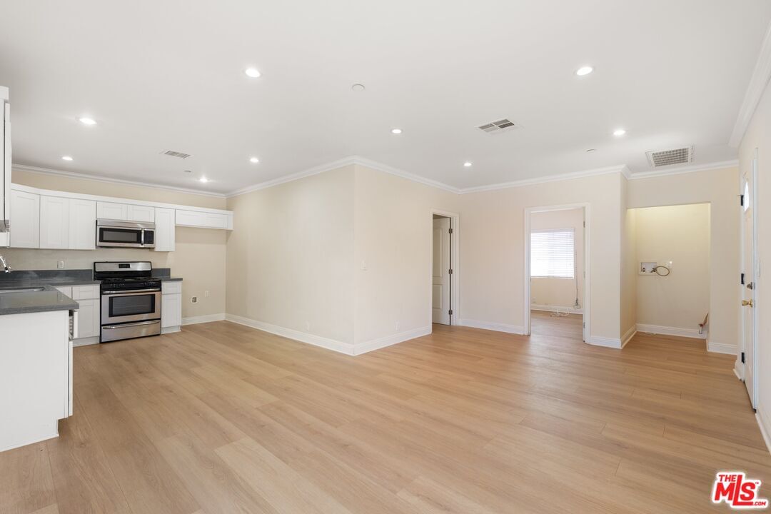 Kenmore photo 25