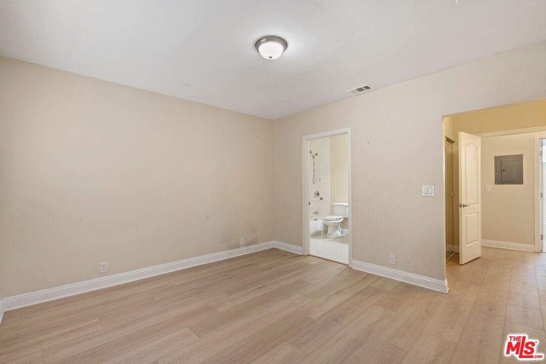 Kenmore photo 29
