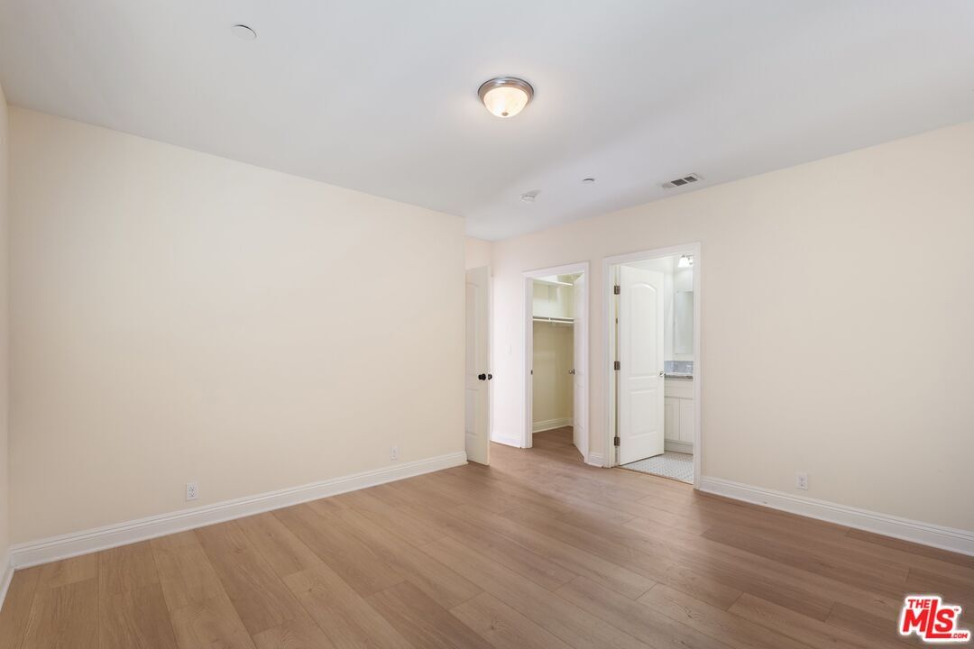 Kenmore photo 31