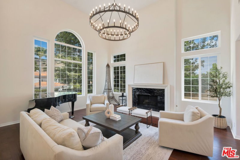2430 Ranchgrove Dr
