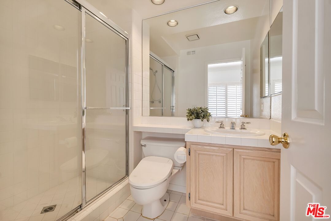 Ranchgrove photo 25