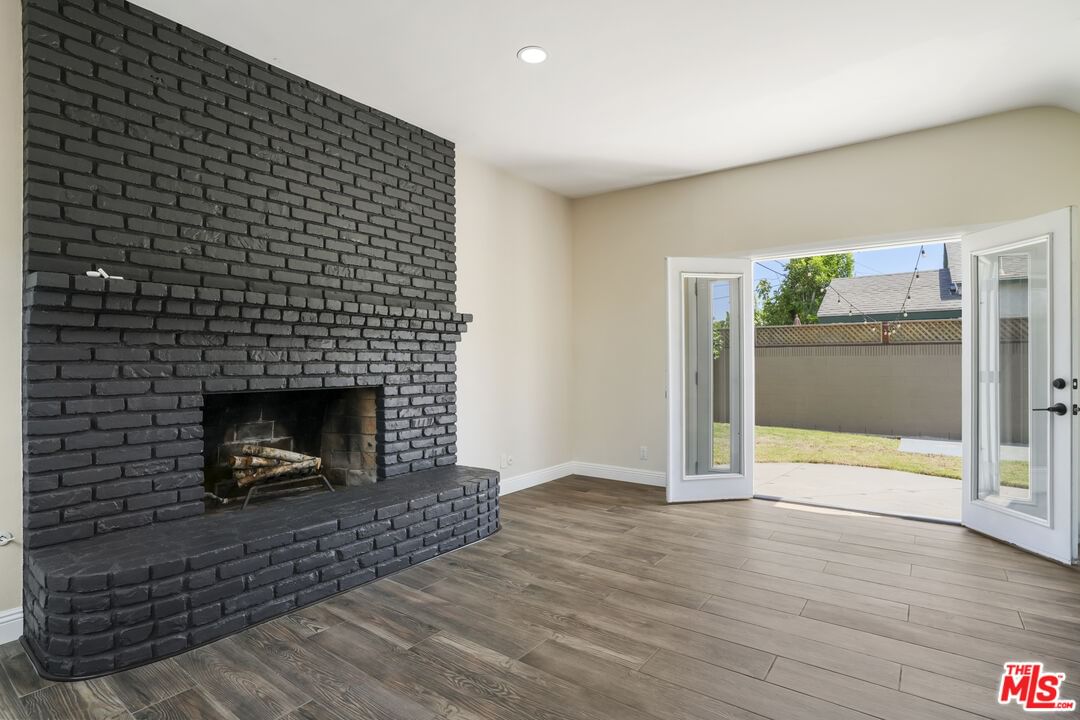 Graywood photo 52