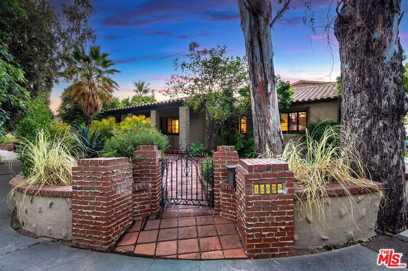 12031 Valleyheart Dr