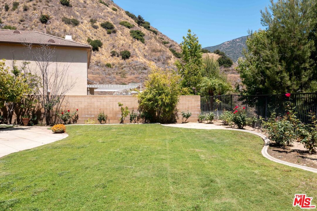 Moonridge photo 58