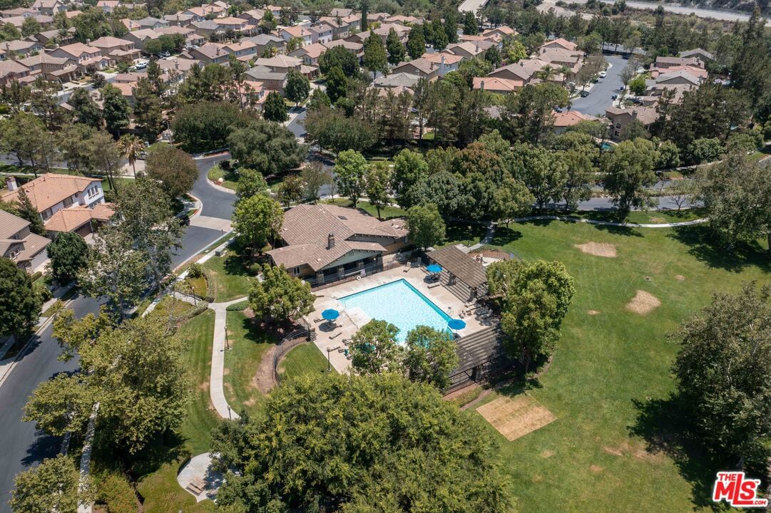 Moonridge photo 70
