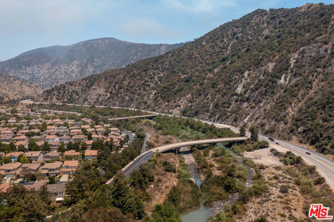 Moonridge photo 74