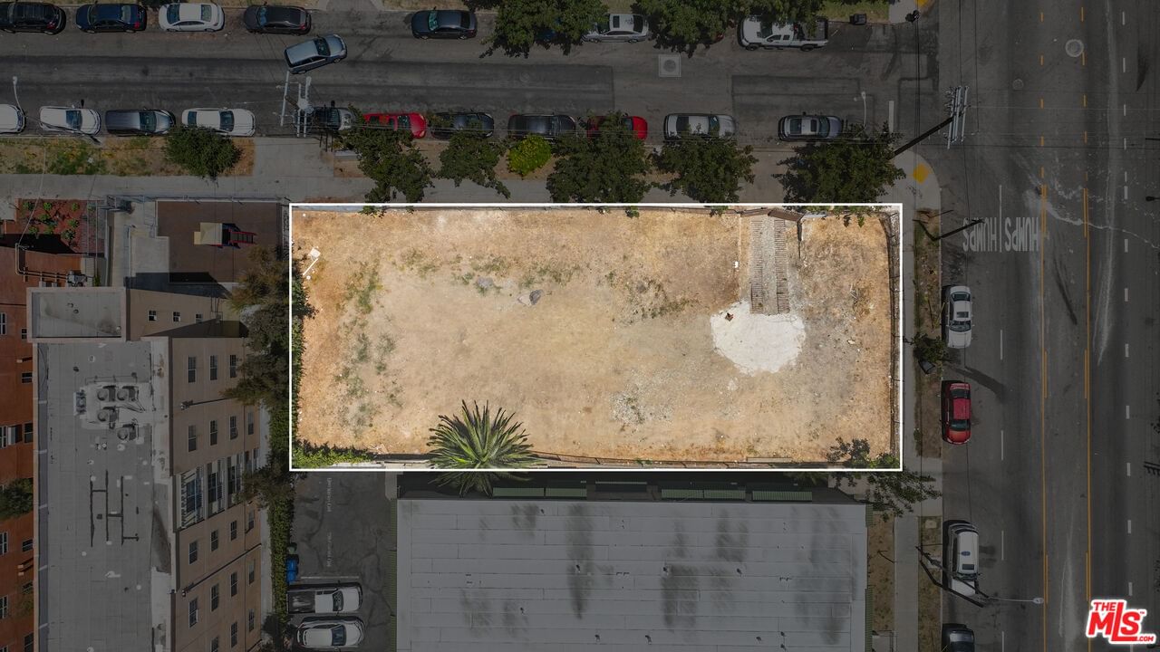 Miramar photo 12
