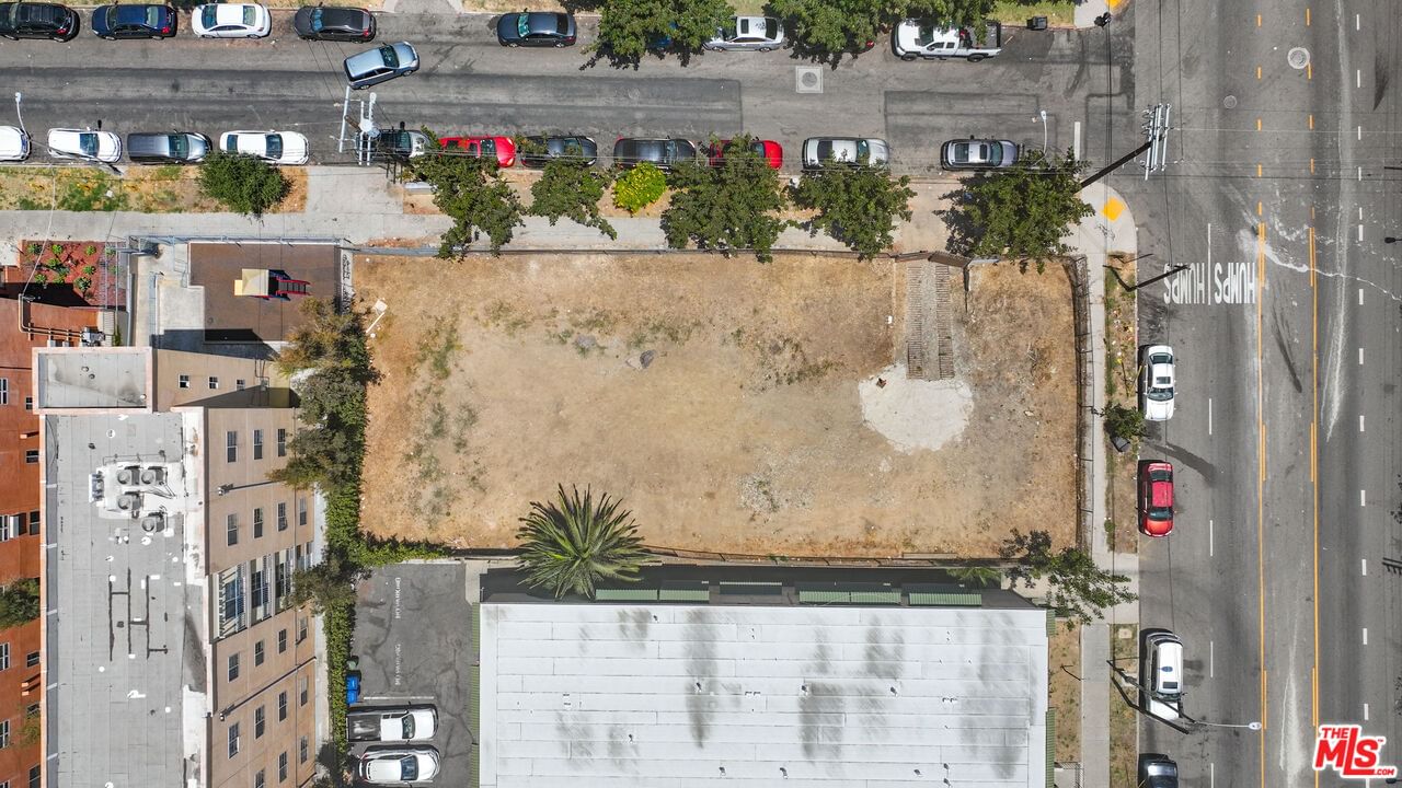 Miramar photo 14