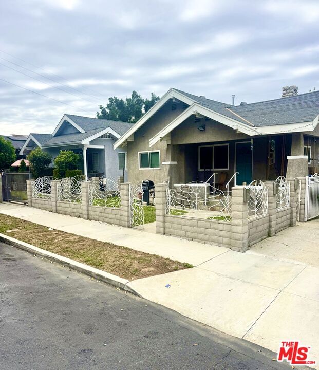6157 Mesa Ave