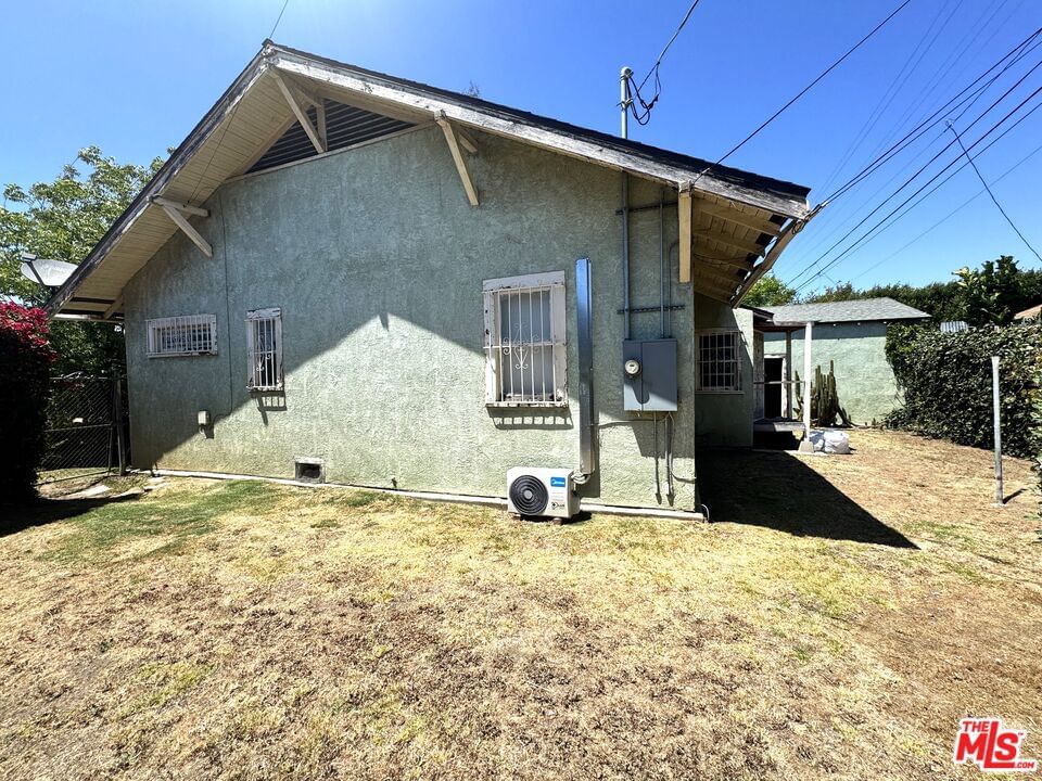 West photo 14