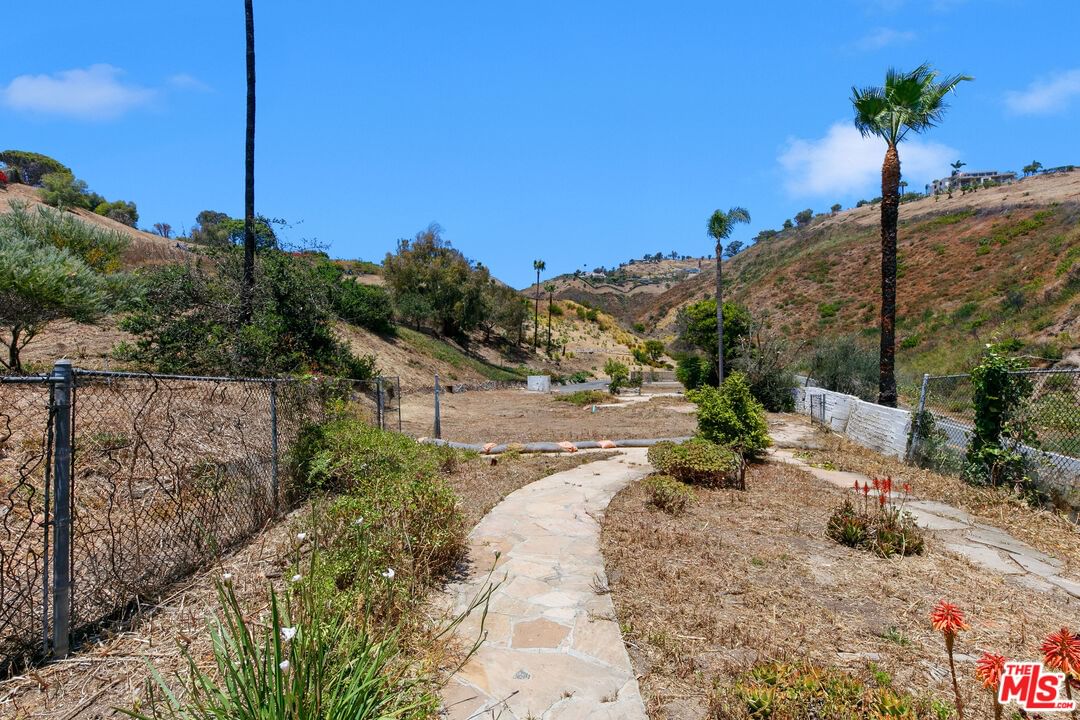 Carbon Canyon photo 10
