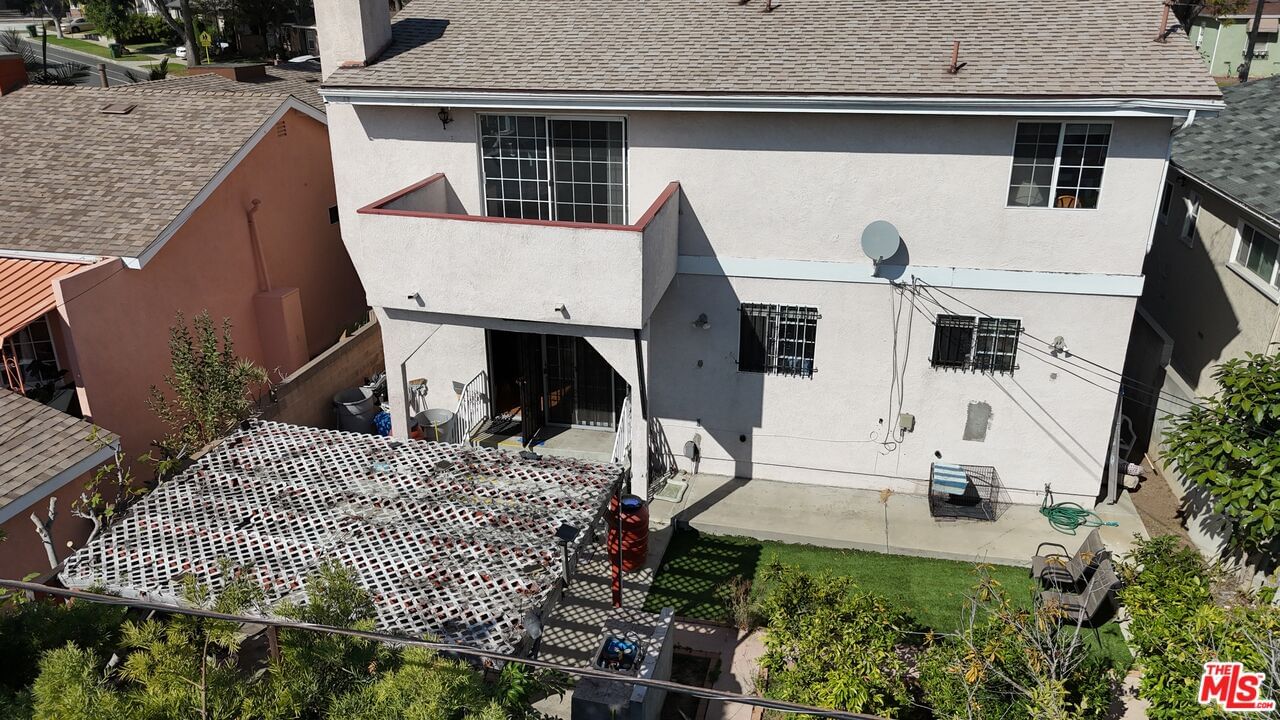 64th photo 33