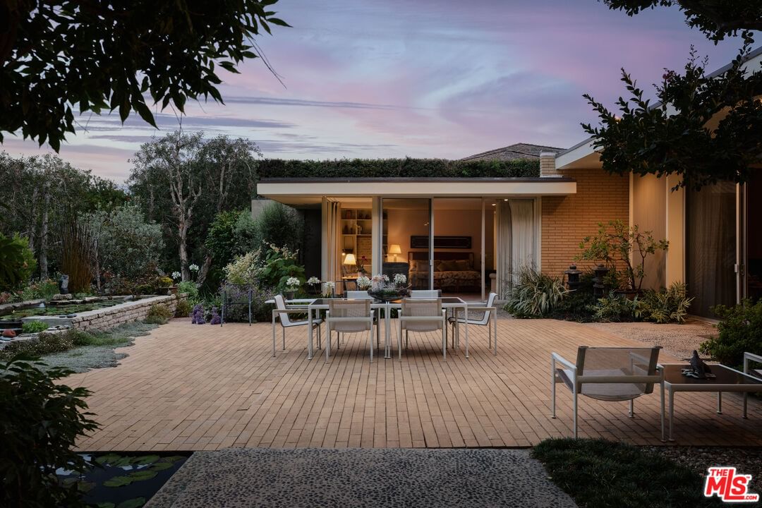 Cliffwood photo 25