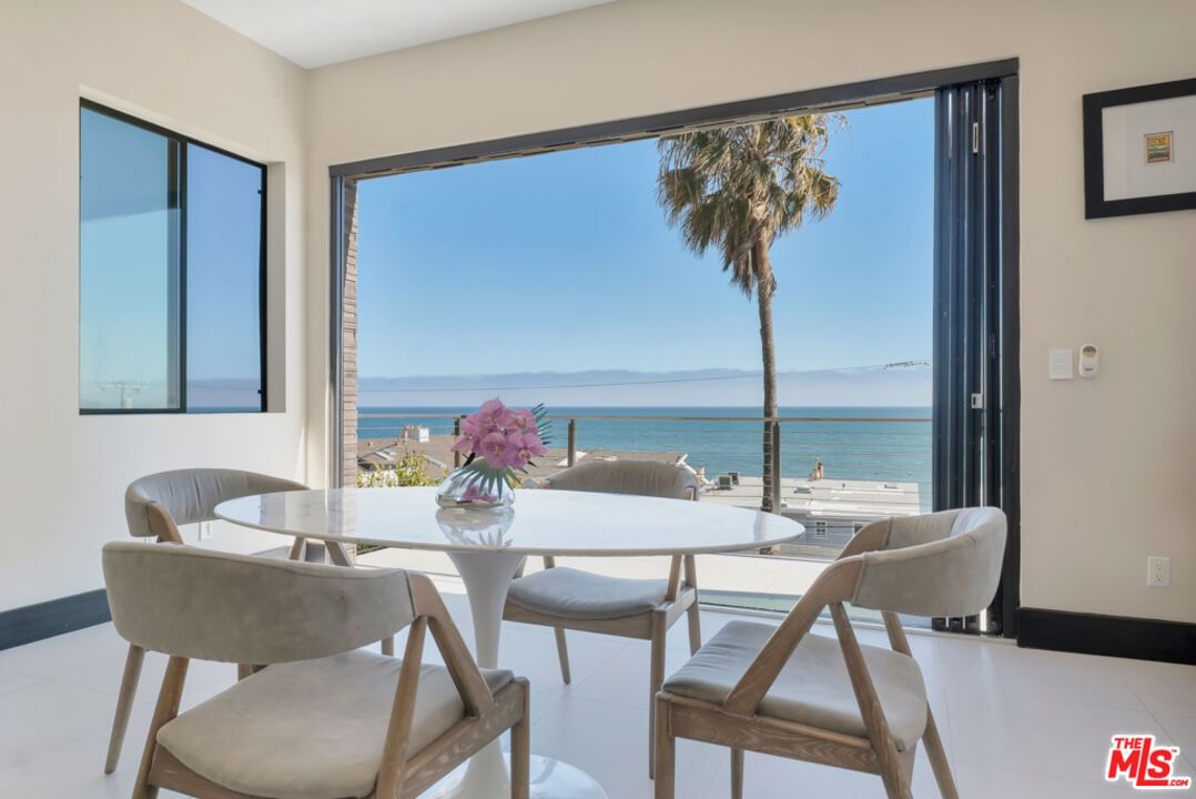 Malibu photo 35