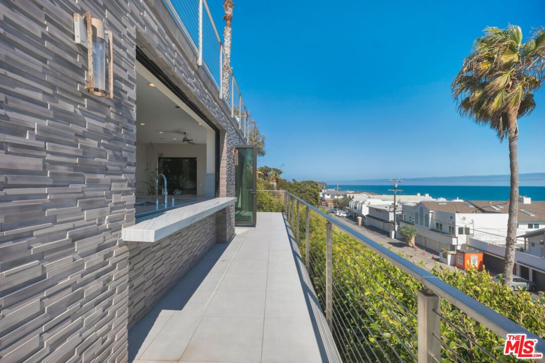 Malibu photo 44